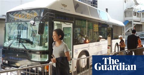 No Ticket To Ride Japanese Bus Drivers Strike By Giving