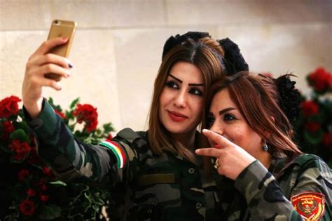 female kurd soldiers fighting isis explain why they wear