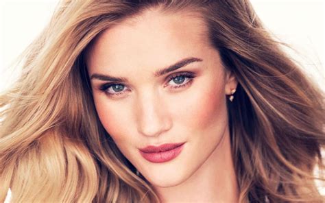 24 Rosie Huntington Whiteley Wallpapers High Quality Download