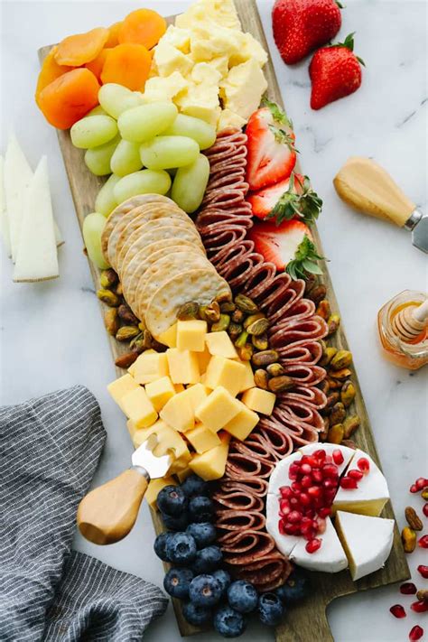 charcuterie board campestrealgovbr