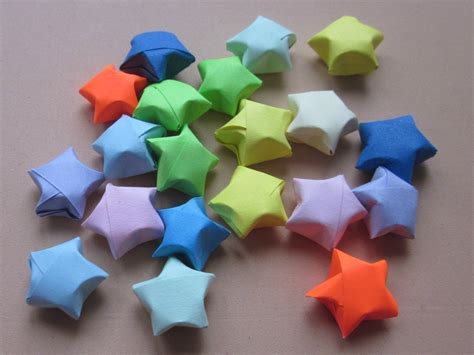 lucky paper stars  origami shape papercraft  cut