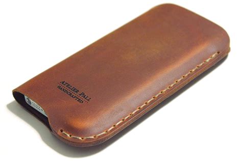 review atelier pall iphone leather sleeve christian liljeberg