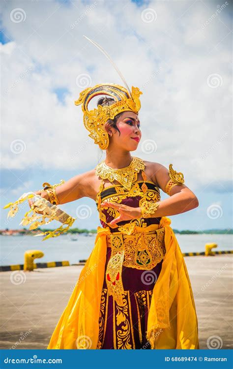indonesische dansers redactionele stock afbeelding image  toon