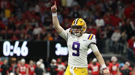 LSU quarterback Joe Burrow wins 2019 Heisman Trophy by