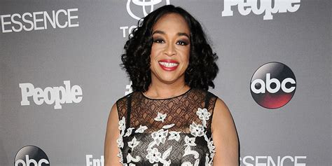 shonda rhimes gets refreshingly real about her 117 pound