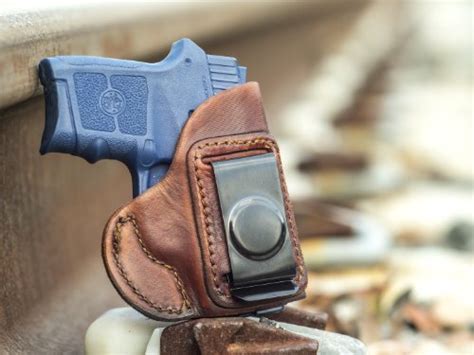 bodyguard  iwb holsters concealed carry review