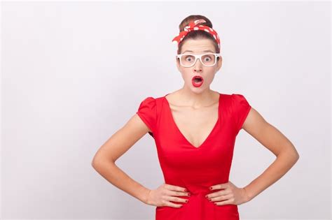 Premium Photo Expressive Surprised Woman Open Mouth With Shock