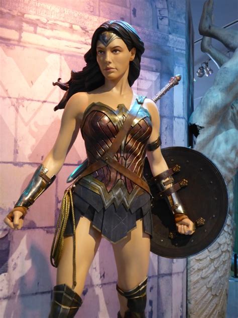 Hollywood Movie Costumes And Props Gal Gadot S Wonder