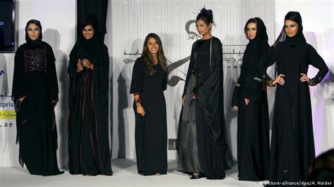Burqa Hijab Or Niqab What Is She Wearing Gallery Women Talk