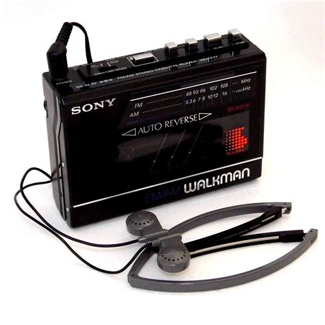 vintage sony walkman fm  stereo cassette player model flickr