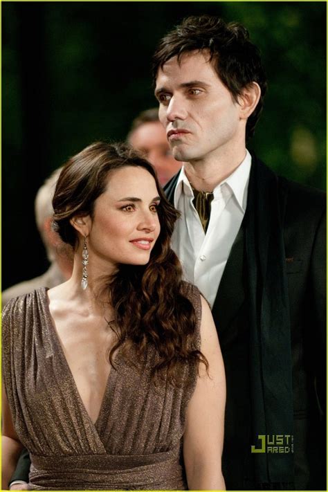 picture of the twilight saga breaking dawn part 1 2011