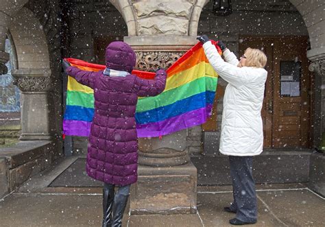 pittsburgh united methodists wrestle with church vote on gay marriage