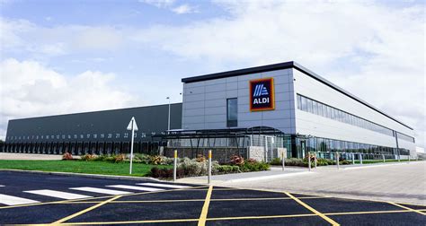 aldi opens  distribution centre  east midlands