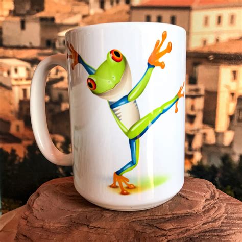 fabulous frog mug tree frog coffee mug frog coffee mug etsy