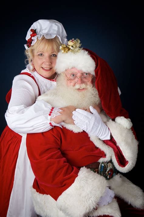 santa and mrs claus christmas costumes santa costume couples costumes