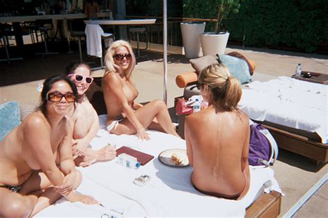 hotties naked in vegas pool swingers blog swinger blog