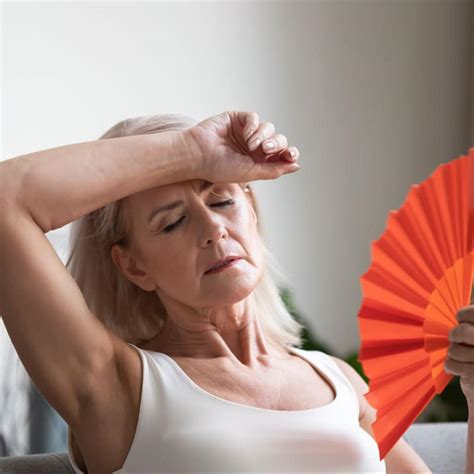 7 causes of night sweats and hot flashes rose wellness