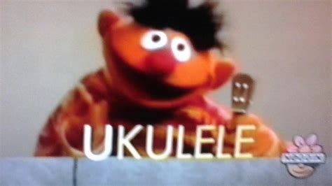 Classic Sesame Street Ernie Presents U Youtube