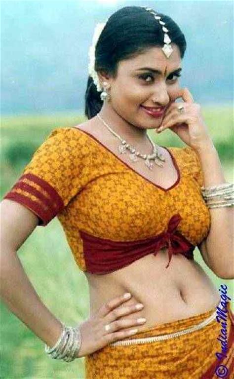 south indian actress hot photo malavika hot actress