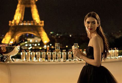 ‘emily In Paris’ Season 1 Preview — Darren Star Talks