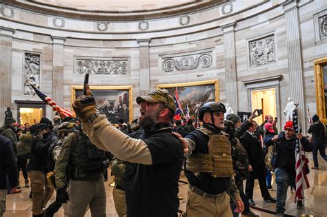 oath keeper enters  capitol riot guilty plea agreement