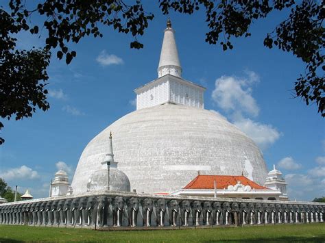 ruwanweliseya stupa sri lankas biggest stupa  quarts   drona   gothama buddhas