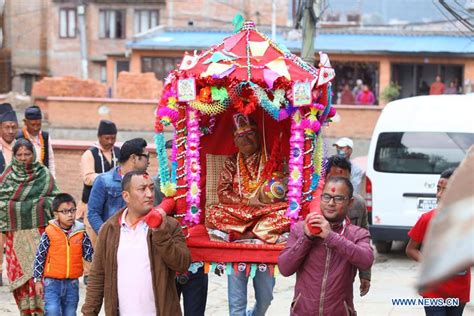 Culture Of Nepal Festivals Dance Cuisine Customs