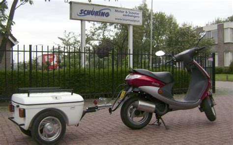 aanhanger voor scooters dagblad van het noorden