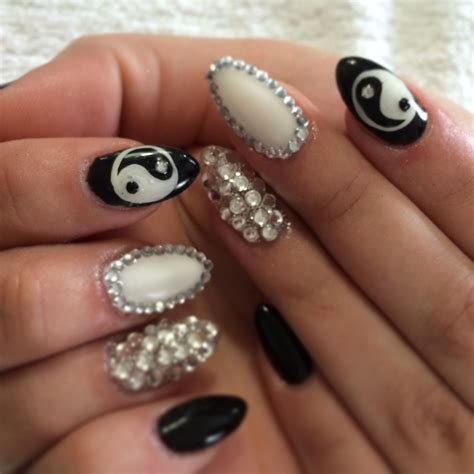 ying   studded nails studded nails beauty lounge ying