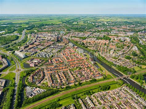 aerophotostock purmerend luchtfoto van de buurt europa  de wijk weidevenne