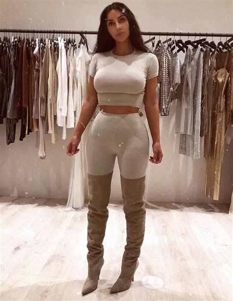 kim kardashian instagram reality babe lets curves reign supreme in