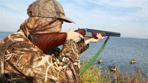duck hunting howcast