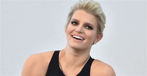 Jessica Simpson Reveals Abuse And Addiction In Open Book Los Angeles