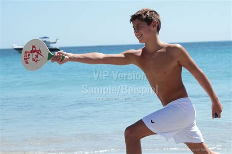 photo story james   beach sportfotos onlinecom
