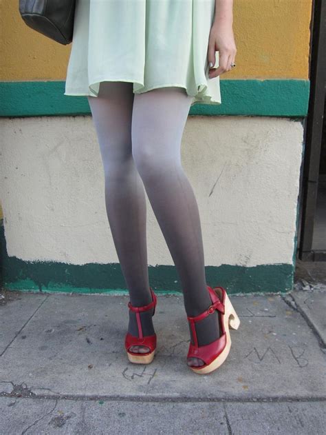 Gradient Tights And Red Shoes I Ve Got Tights Like This