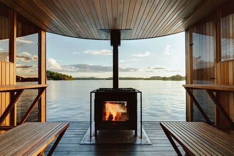 Photo 13 Of 27 In This Floating Sauna In Stockholms Archipelago Lets