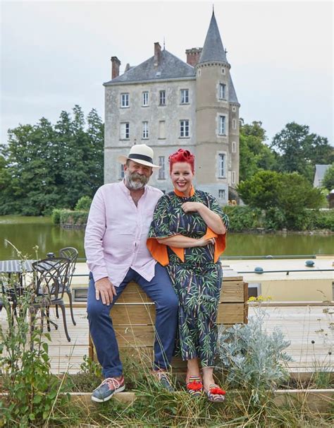 Dick Strawbridge Reacts As Escape To The Chateau Fan