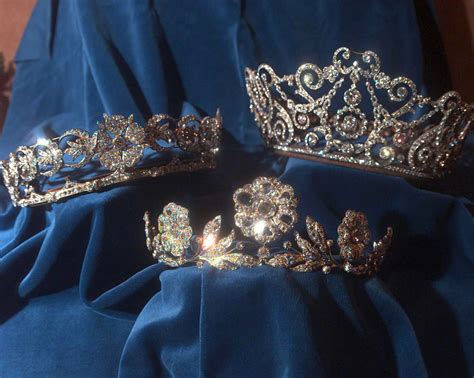 crown jewels greatest royal headgear