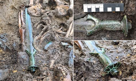 Rare 3 000 Year Old Sword Discovered In Germany Experts Say