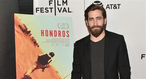 Jake Gyllenhaal And Jamie Lee Curtis Honor Late Photographer ‘hondros In