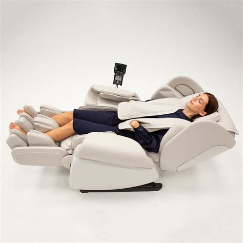 Kagra 4d Premium Massage Chair White Synca Touch Of Modern