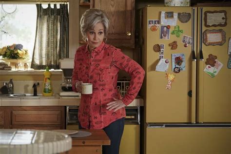 Young Sheldon Annie Potts Had 1 Request About Meemaws Hair When She