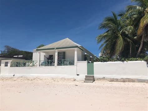 Beach House In Paradise Bungalows For Rent In Oistins Christ Church