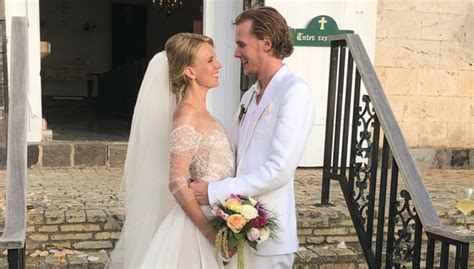 barron hilton married tessa gräfin von walderdorff — see the wedding dress hollywood life
