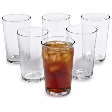 duralex unie glasses set of 6 sur la table