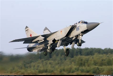 mig  russian fighter interceptor aircraft jet fighter picture