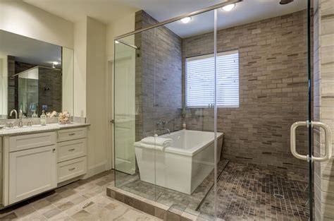 Pin By Anna Nymon On Rrr Master Bathroom Remodel Shower
