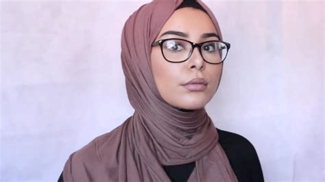 tips   hijabers  berkacamata  tetap rapi