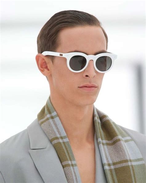 57 newest eyewear trends for men and women 2020 eyewear