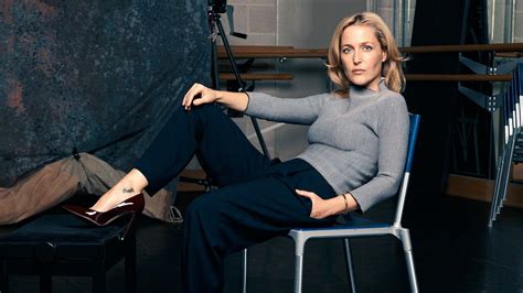 Gillian Anderson ‘i Always Look Long Term At